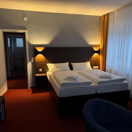 Altes Doktorhaus - Hotel Garni Willingen  Eksteriør bilde